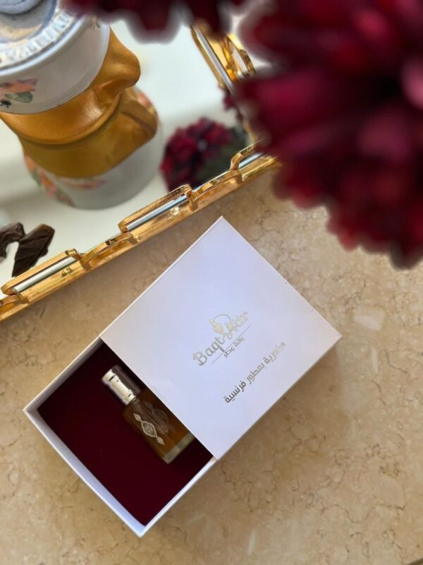 مخمرية بعطور فرنسية